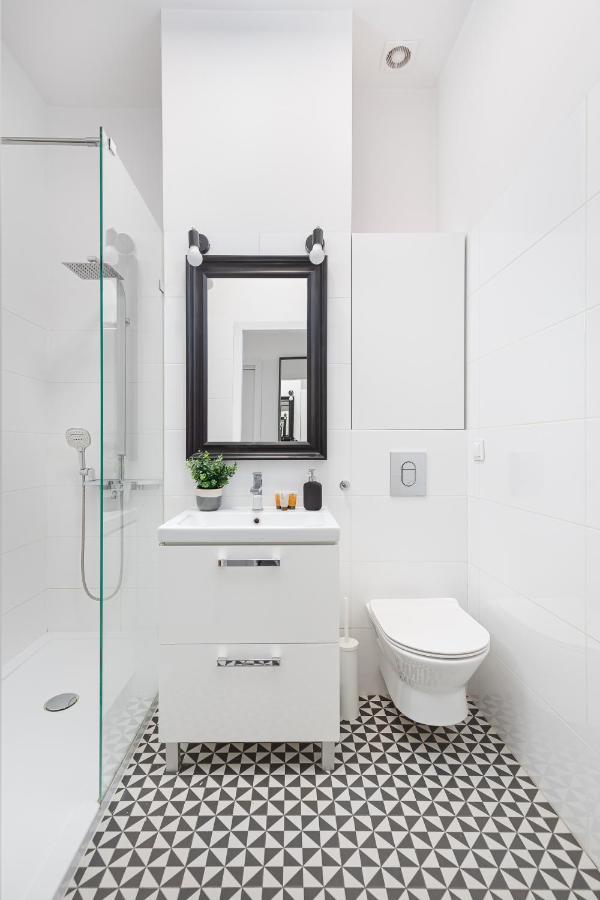 Stylowe Studio Z Antresola Warszawa Exteriör bild