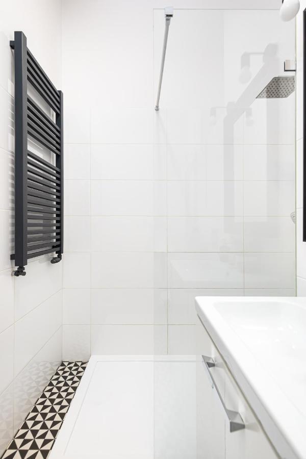 Stylowe Studio Z Antresola Warszawa Exteriör bild